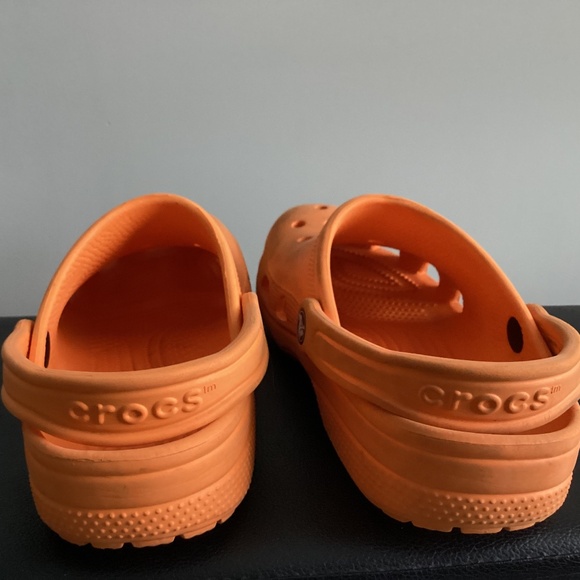 Crocs - Picture 3 of 5